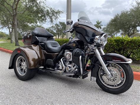 Pre Owned 2013 Harley Davidson Trike Tri Glide Ultra Classic Flhtcutg Pre Owned 2013 Harley Davidson Trike Tri Glide Ultra Classic Flhtcutg